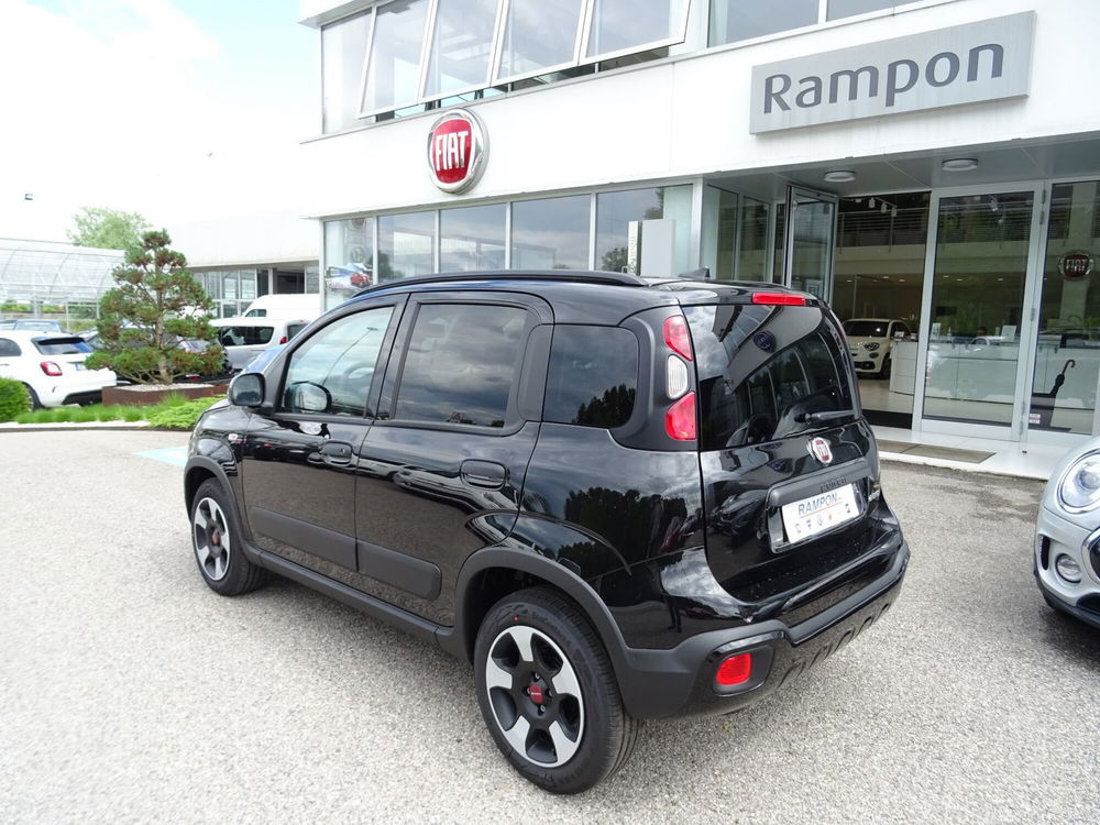 Fiat Panda Cross nuova a Venezia (3)