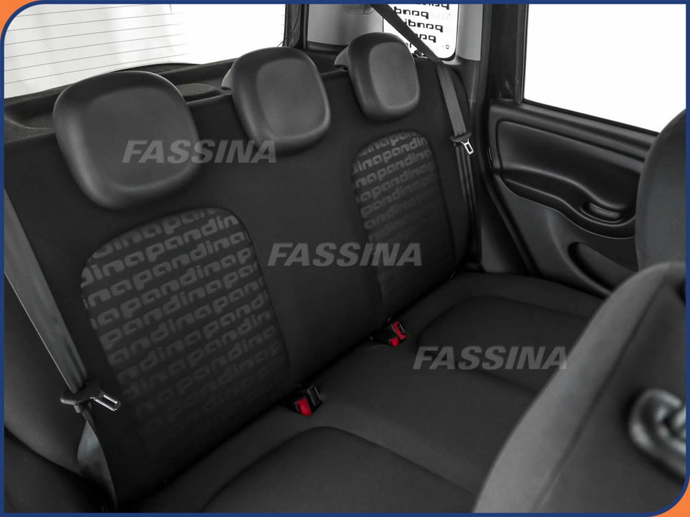 Fiat Panda Cross nuova a Milano (12)