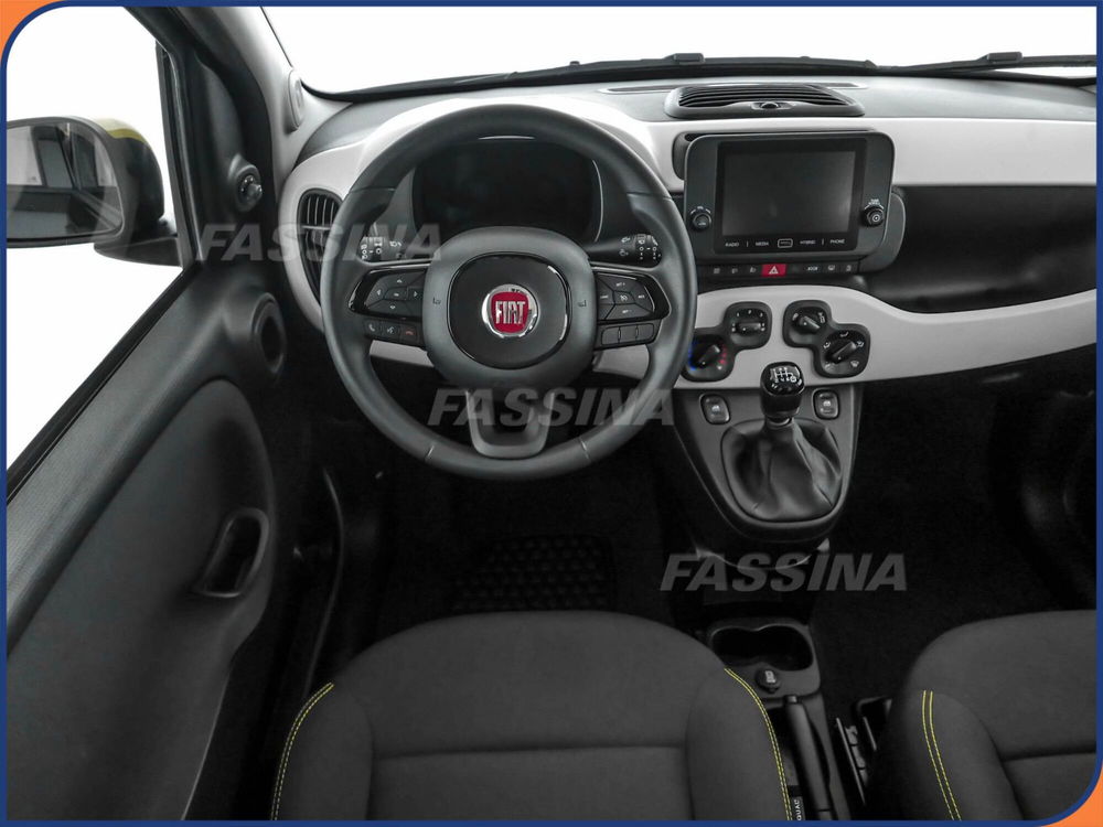 Fiat Panda Cross nuova a Milano (10)