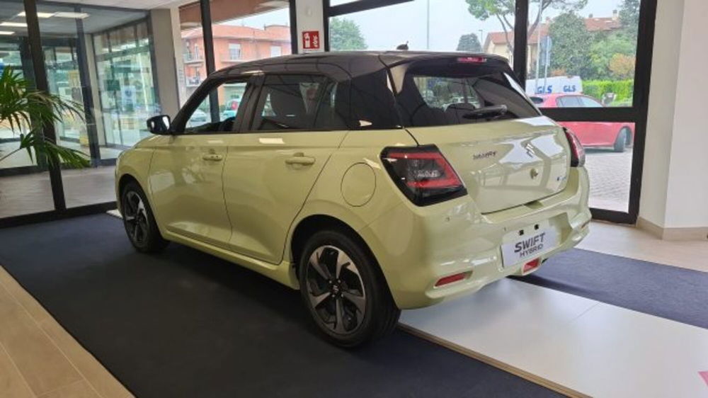 Suzuki Swift nuova a Bologna (4)