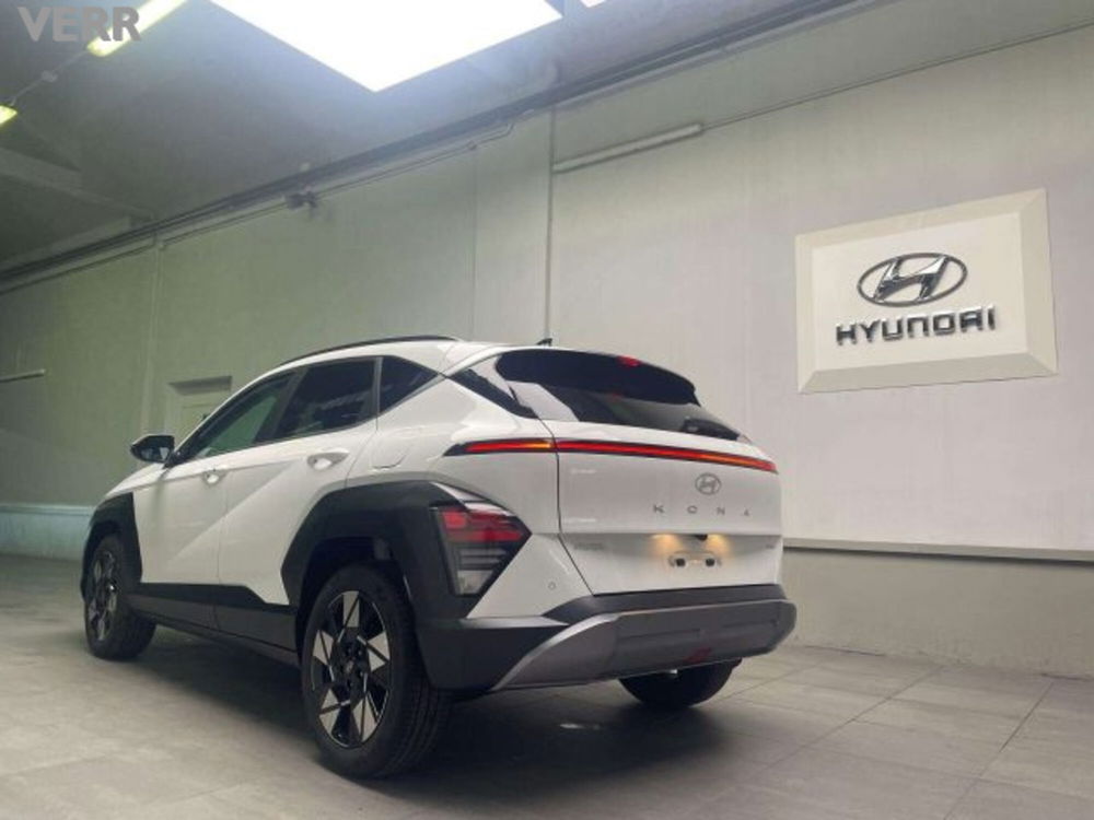 Hyundai Kona nuova a Milano (7)