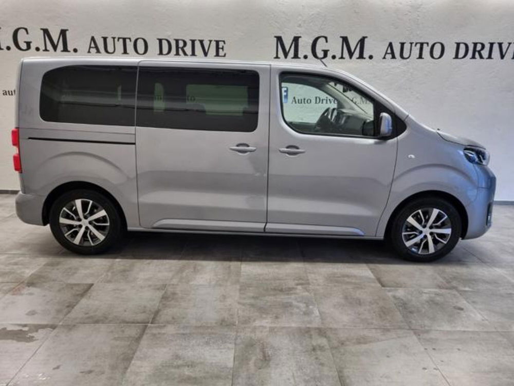 Toyota Proace Verso usata a Como (4)