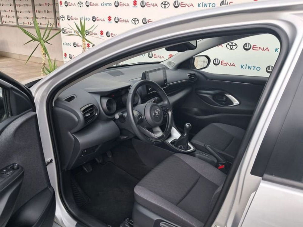 Toyota Yaris usata a Cagliari (12)