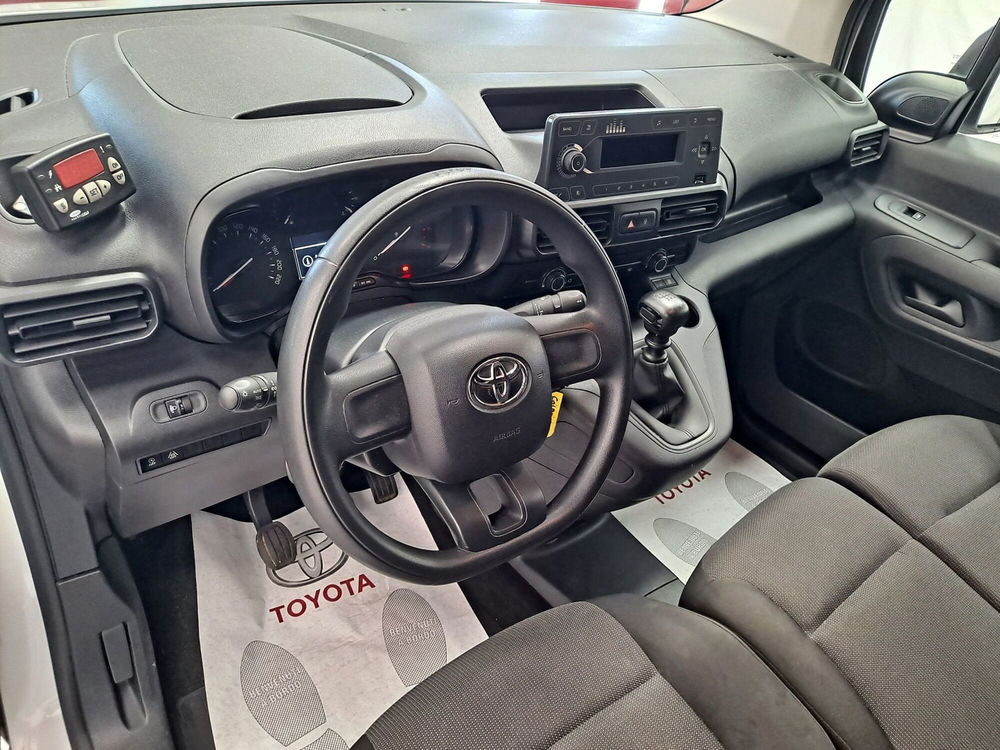 Toyota Proace City usata a Roma (16)