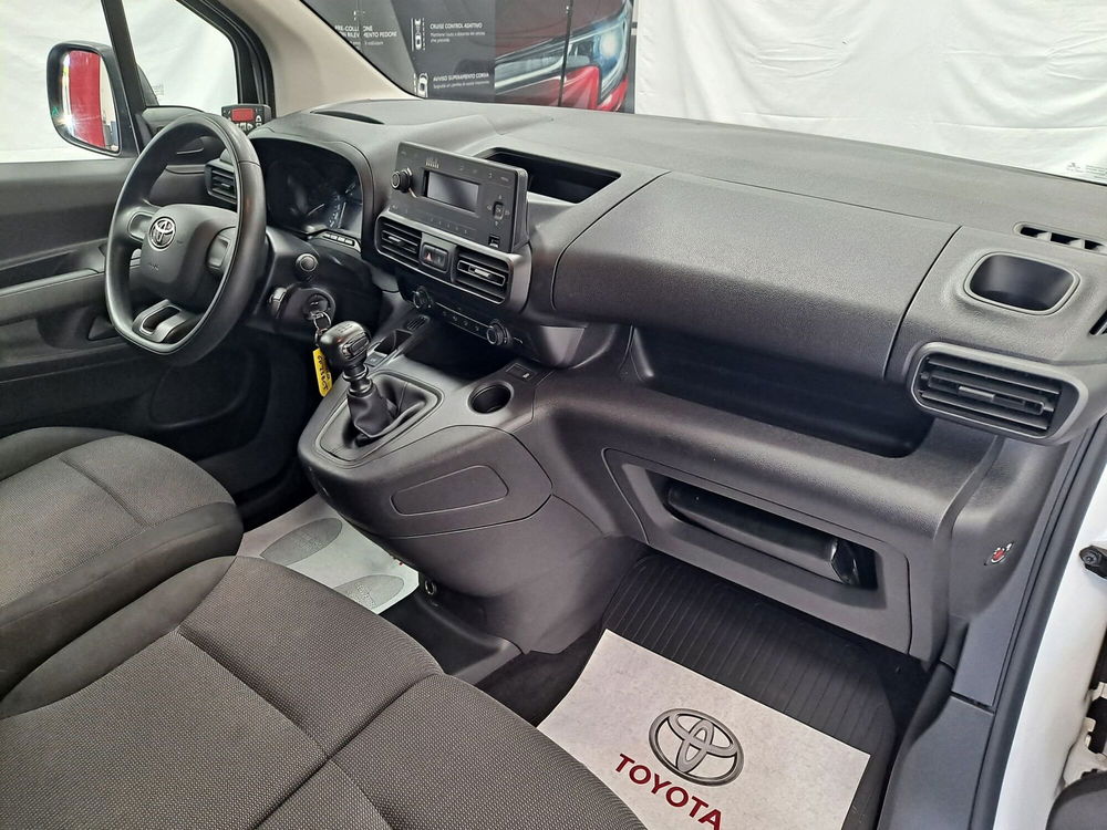 Toyota Proace City usata a Roma (5)