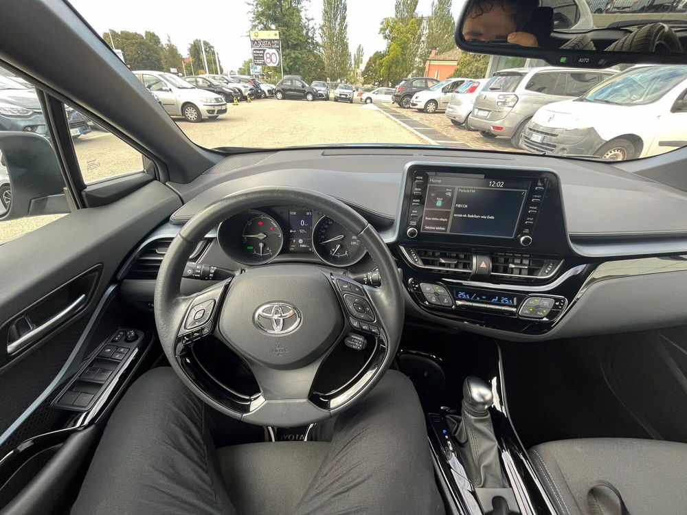 Toyota Toyota C-HR usata a Modena (11)