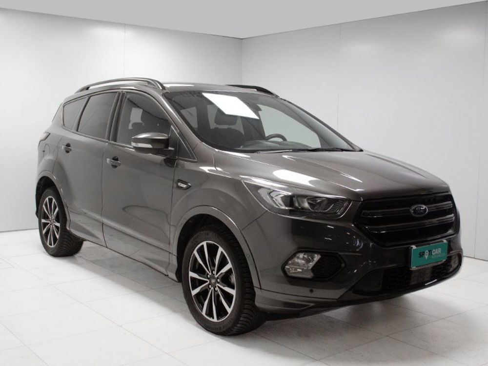 Ford Kuga usata a Padova (3)