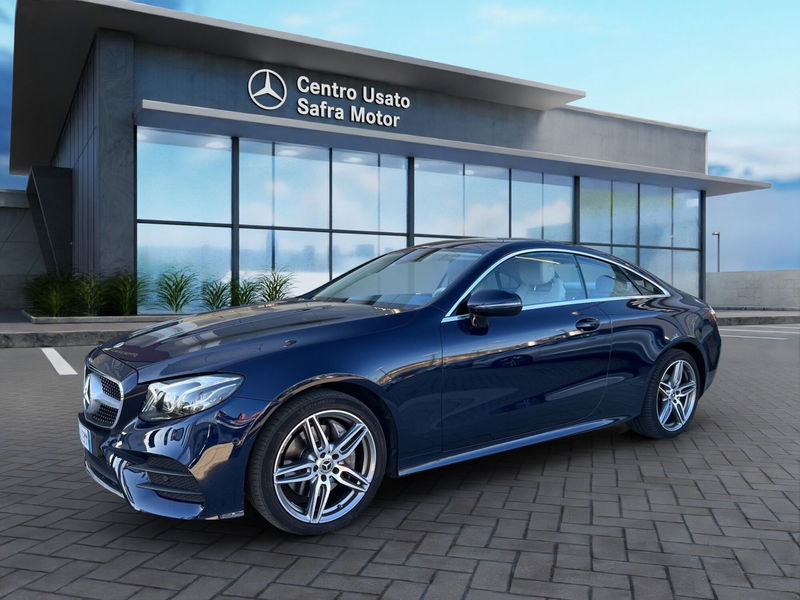 Mercedes-Benz Classe E Coup&eacute; 220 d 4Matic Premium  del 2019 usata a Rende