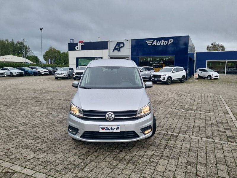 Volkswagen Caddy 2.0 TDI 102 CV DSG Advanced Maxi del 2020 usata a Lucca