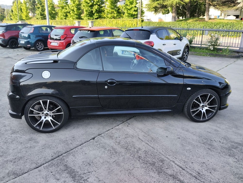 Peugeot 206 Cabrio usata a Asti (5)