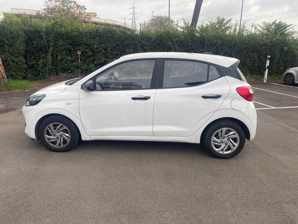 Hyundai i10 usata a Roma (9)