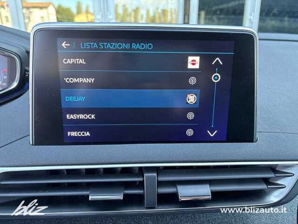 Peugeot 3008 usata a Udine (12)