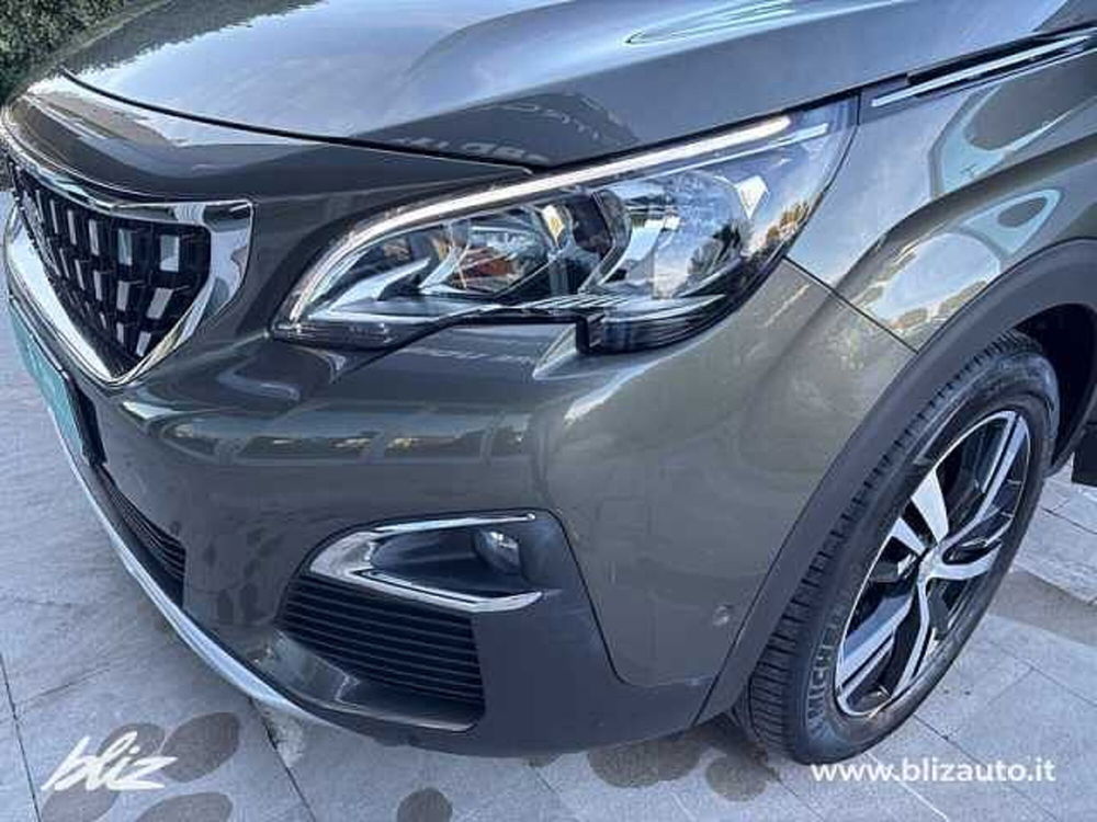 Peugeot 3008 usata a Udine (19)