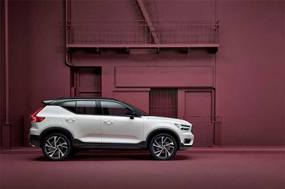 Volvo XC40 usata a Potenza (9)