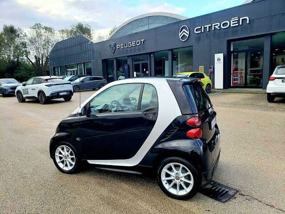 smart Fortwo usata a Pesaro-Urbino (6)