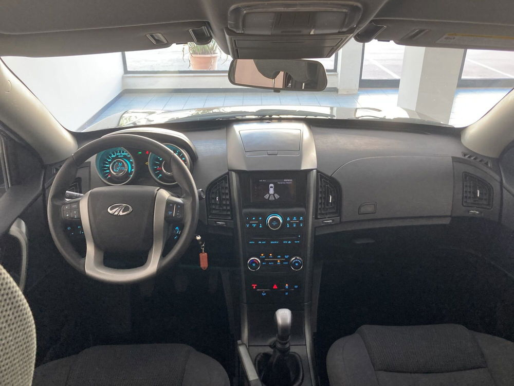 Mahindra XUV500 usata a Barletta-Andria-Trani (15)