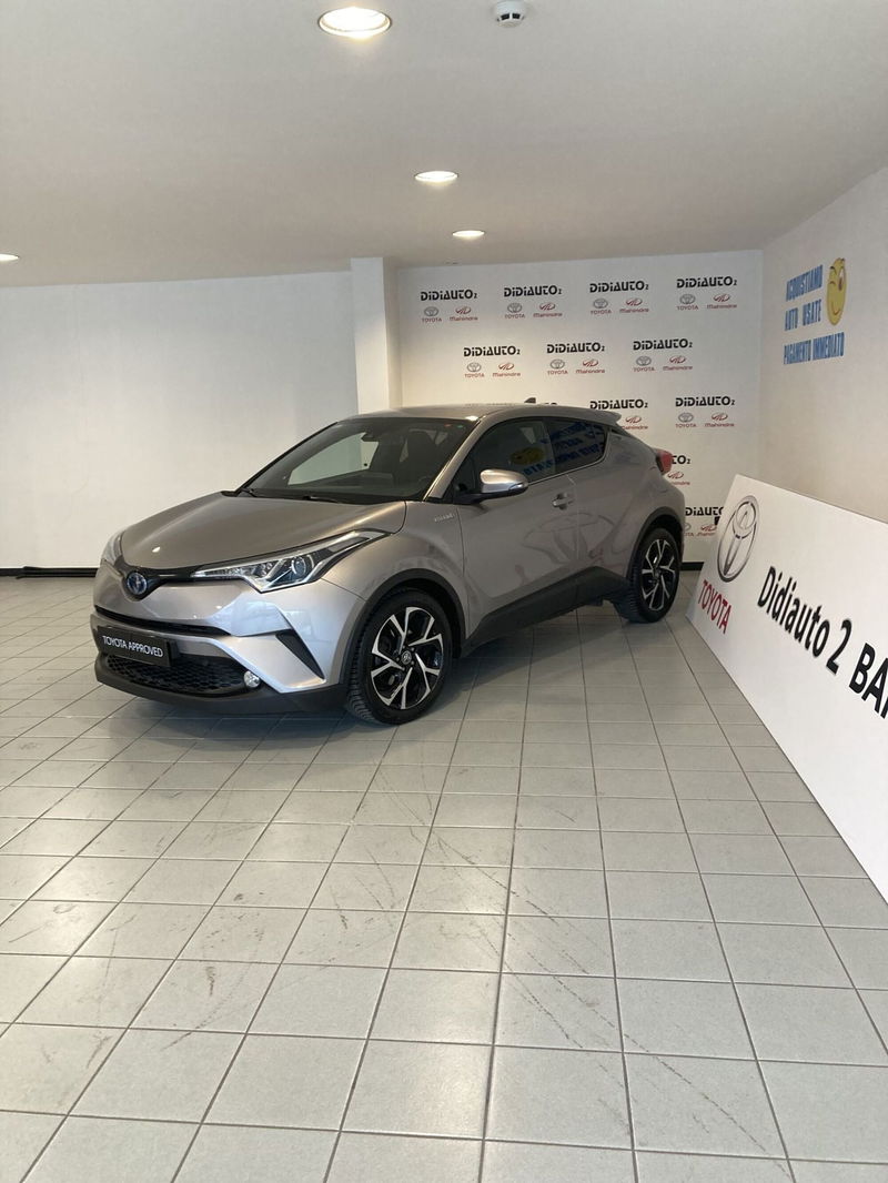 Toyota Toyota C-HR 1.8 Hybrid E-CVT Trend  del 2019 usata a Barletta