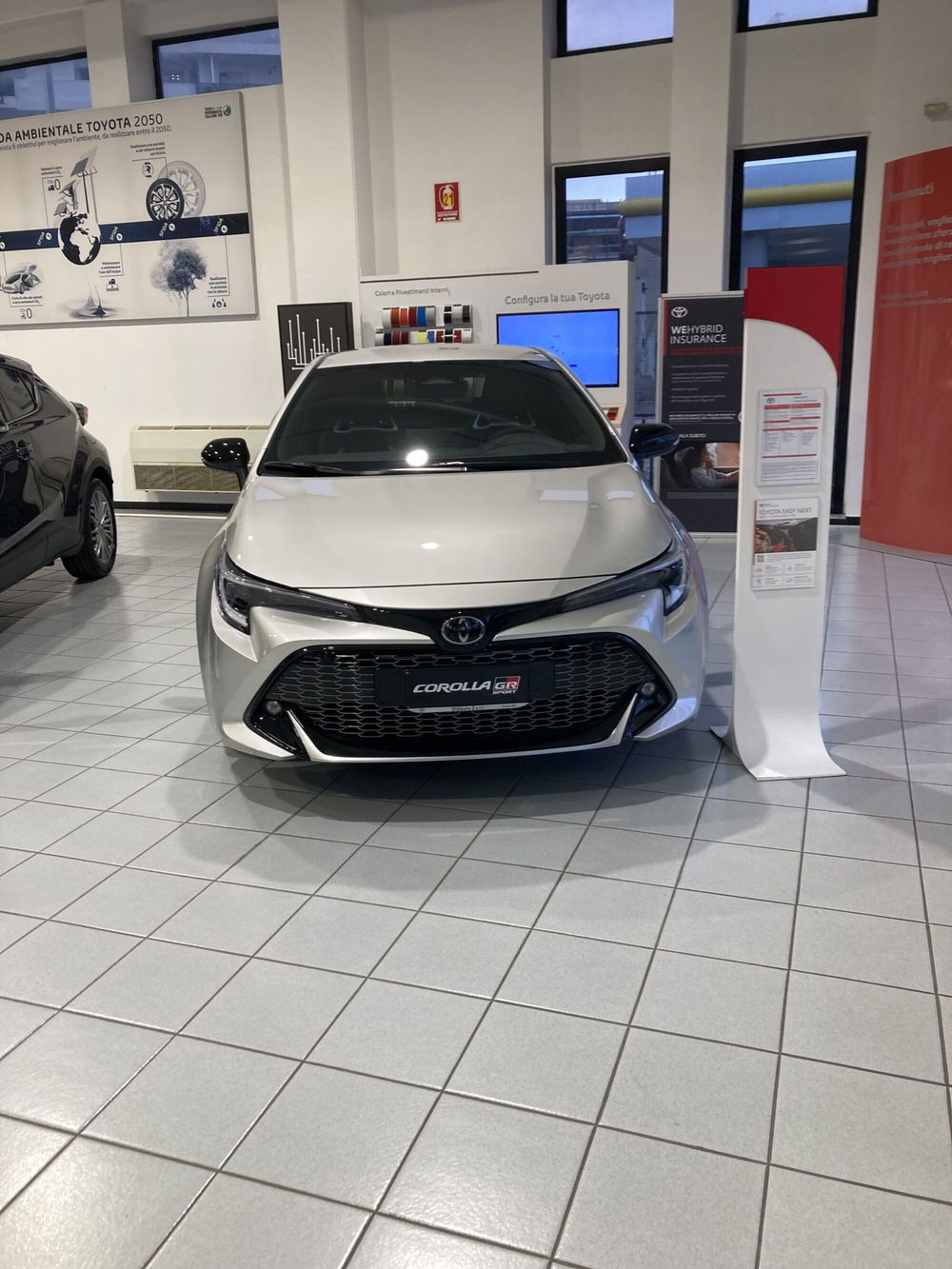 Toyota Corolla nuova a Barletta-Andria-Trani (3)