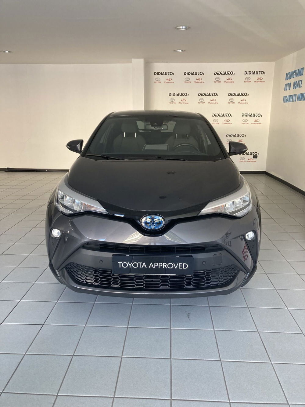 Toyota Toyota C-HR usata a Barletta-Andria-Trani (5)