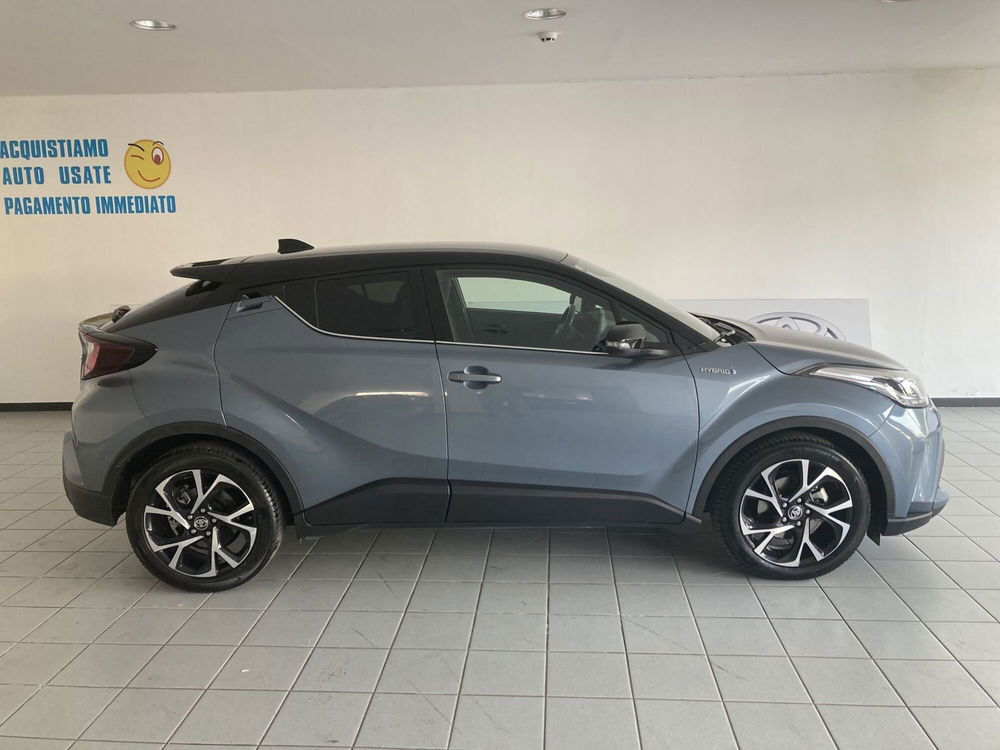 Toyota Toyota C-HR usata a Barletta-Andria-Trani (4)