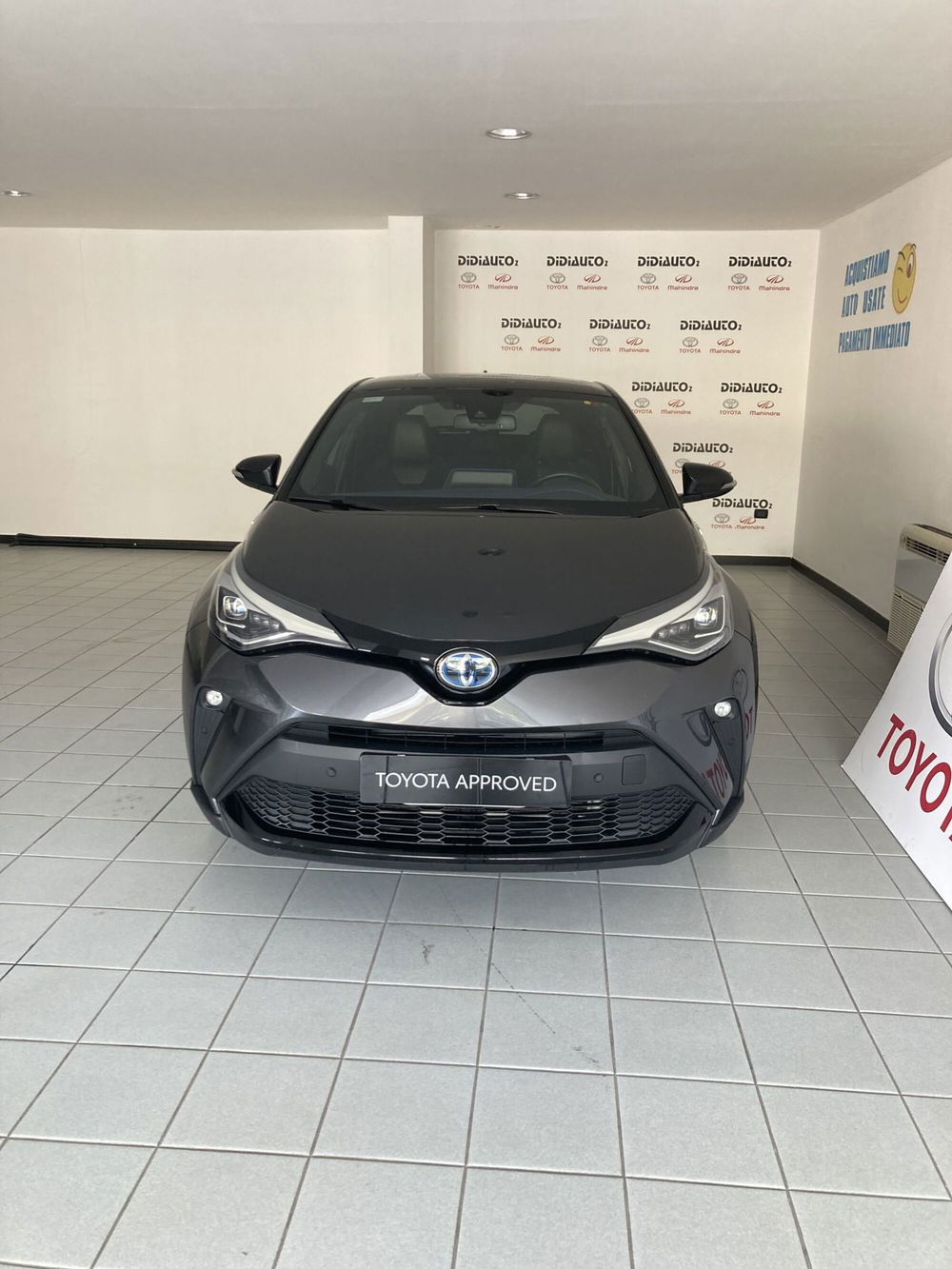 Toyota Toyota C-HR usata a Barletta-Andria-Trani (4)