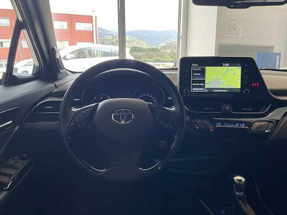 Toyota Toyota C-HR usata a Cosenza (13)