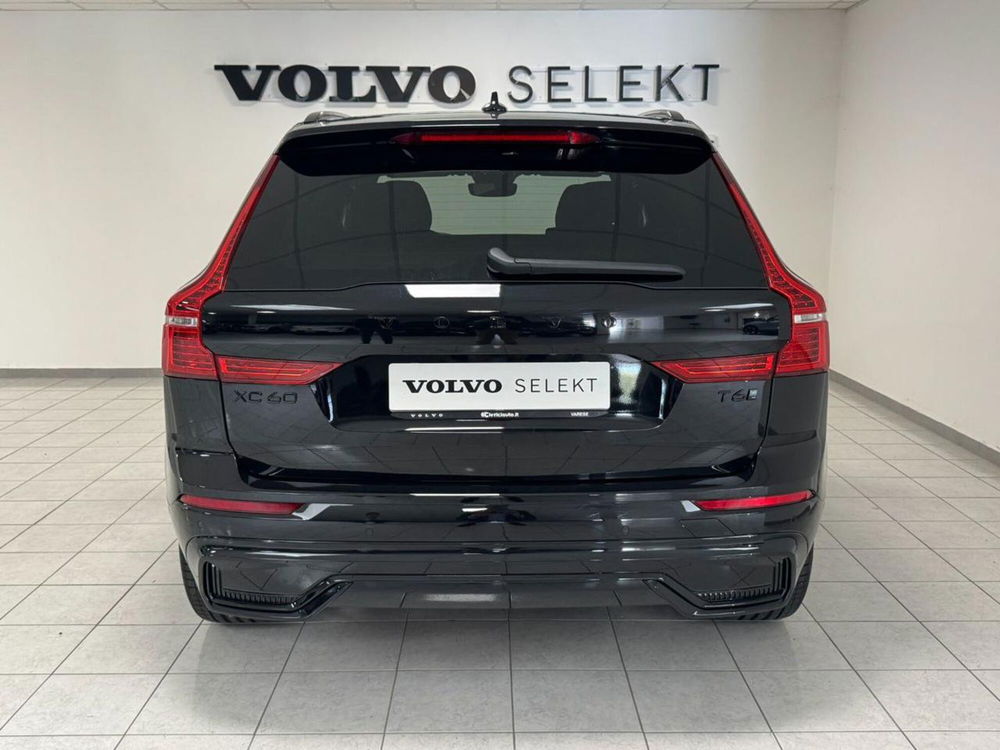 Volvo XC60 nuova a Como (4)