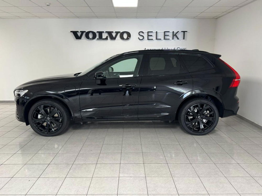 Volvo XC60 nuova a Como (8)