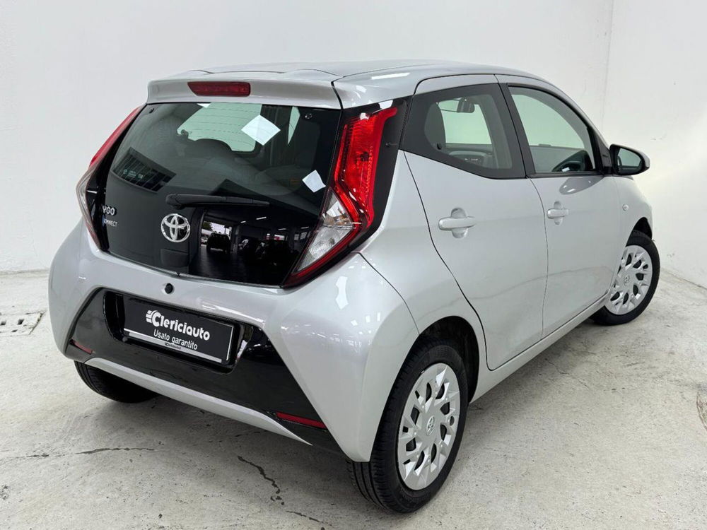 Toyota Aygo usata a Como (2)