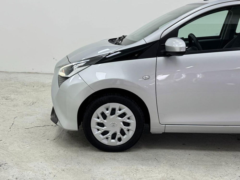 Toyota Aygo usata a Como (9)