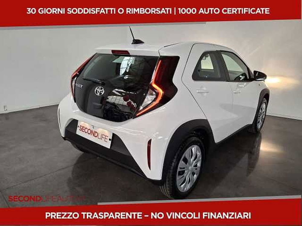 Toyota Aygo X nuova a Chieti (15)