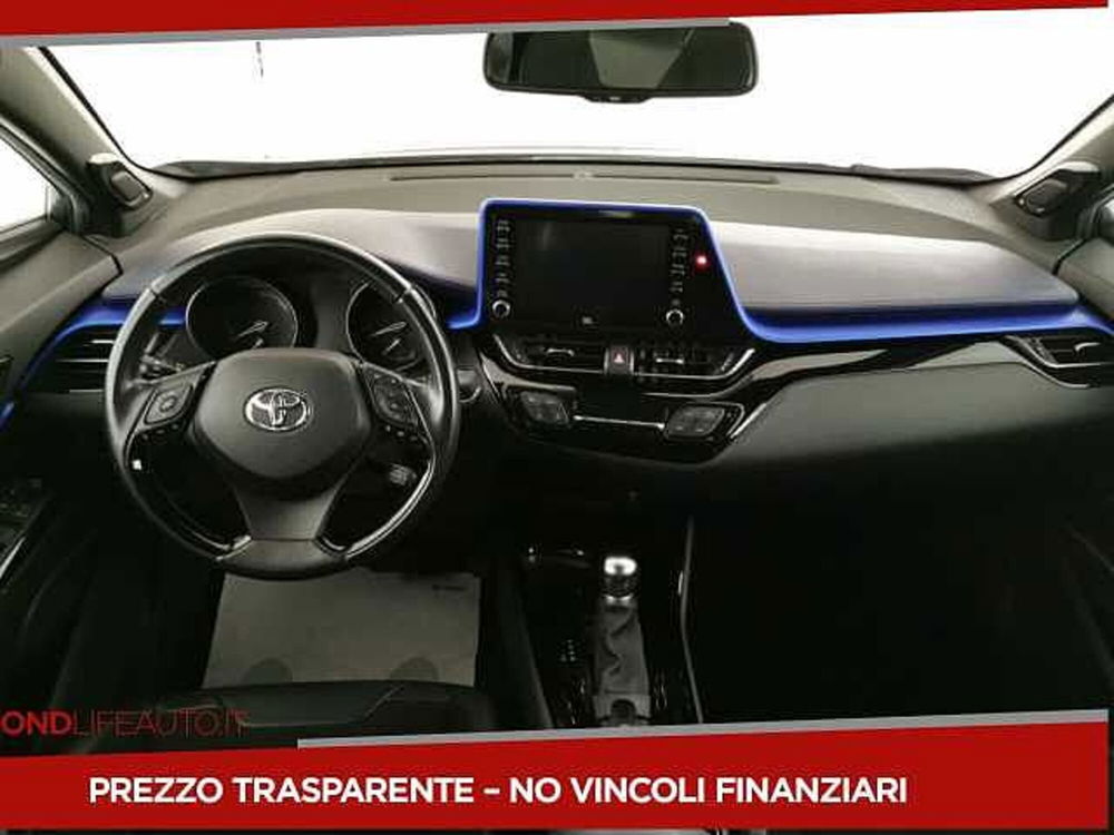 Toyota Toyota C-HR usata a Chieti (8)