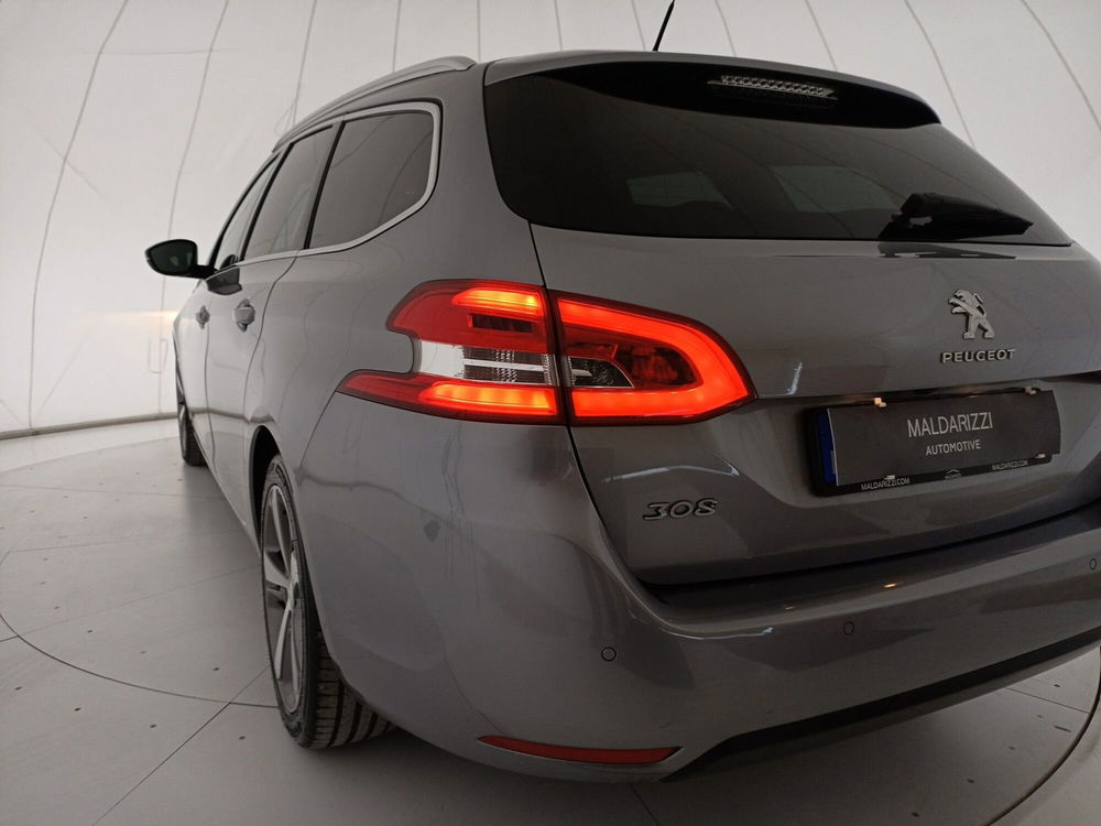 Peugeot 308 SW usata a Bari (12)