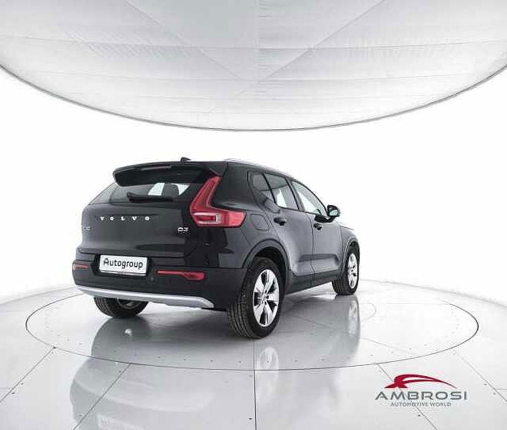 Volvo XC40 usata a Viterbo (3)