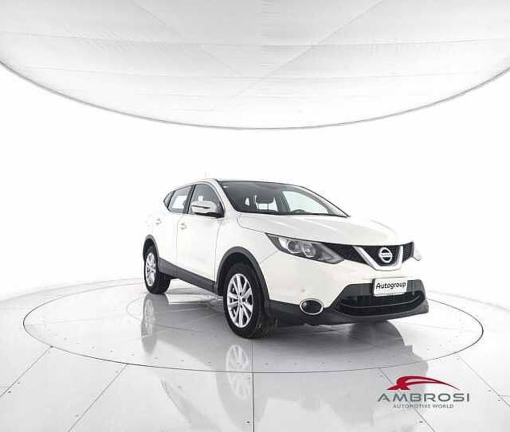 Nissan Qashqai usata a Viterbo (2)