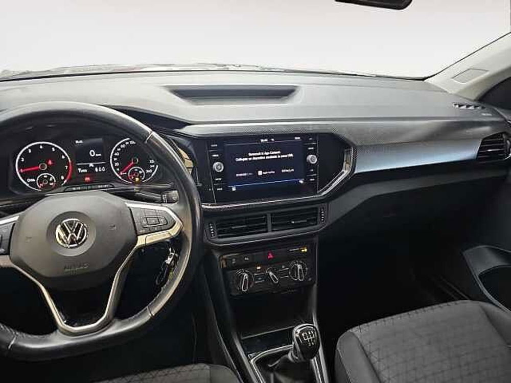 Volkswagen T-Cross usata a Lecco (10)