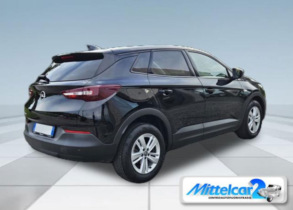 Opel Grandland X usata a Udine (8)