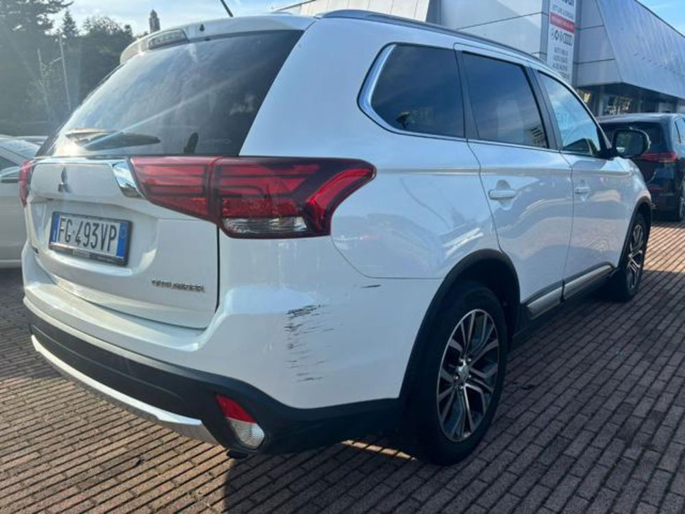 Mitsubishi Outlander usata a Milano