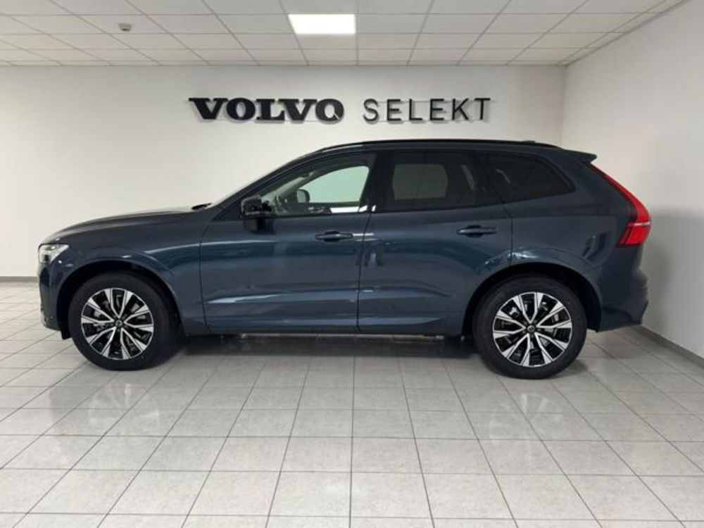 Volvo XC60 nuova a Como (8)