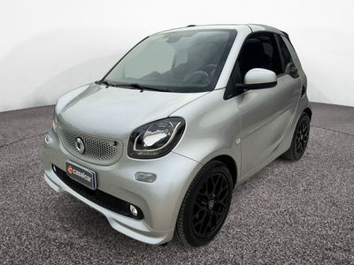 smart Fortwo Cabrio 70 1.0 twinamic cabrio Superpassion del 2019 usata a Salerno