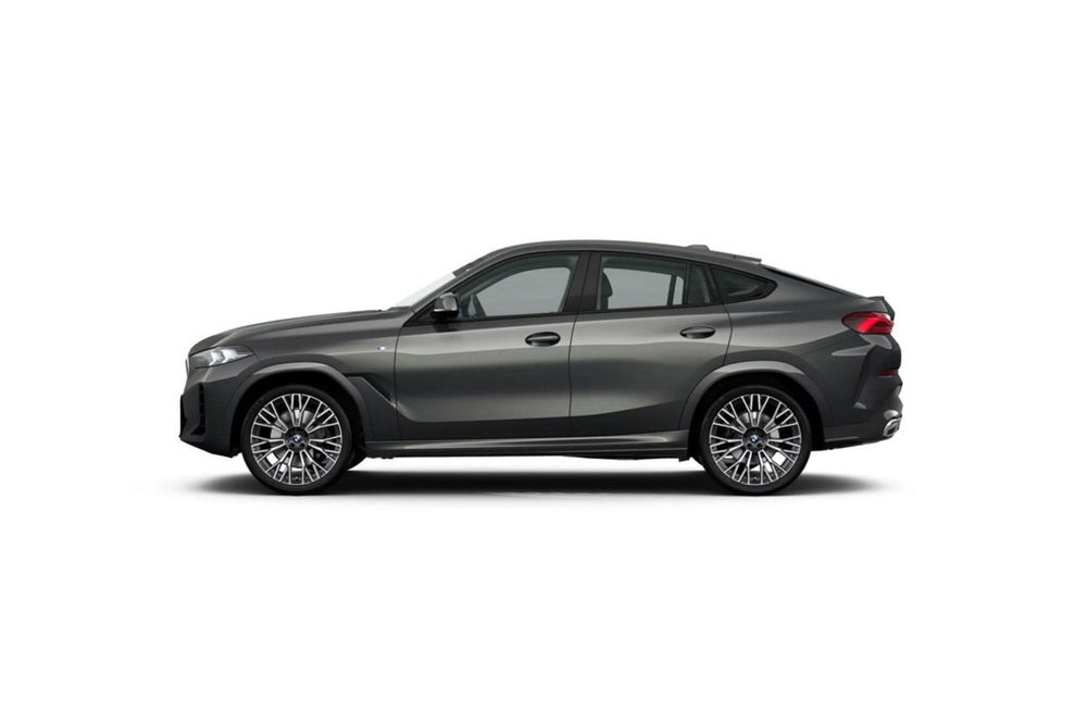 BMW X6 nuova a Torino