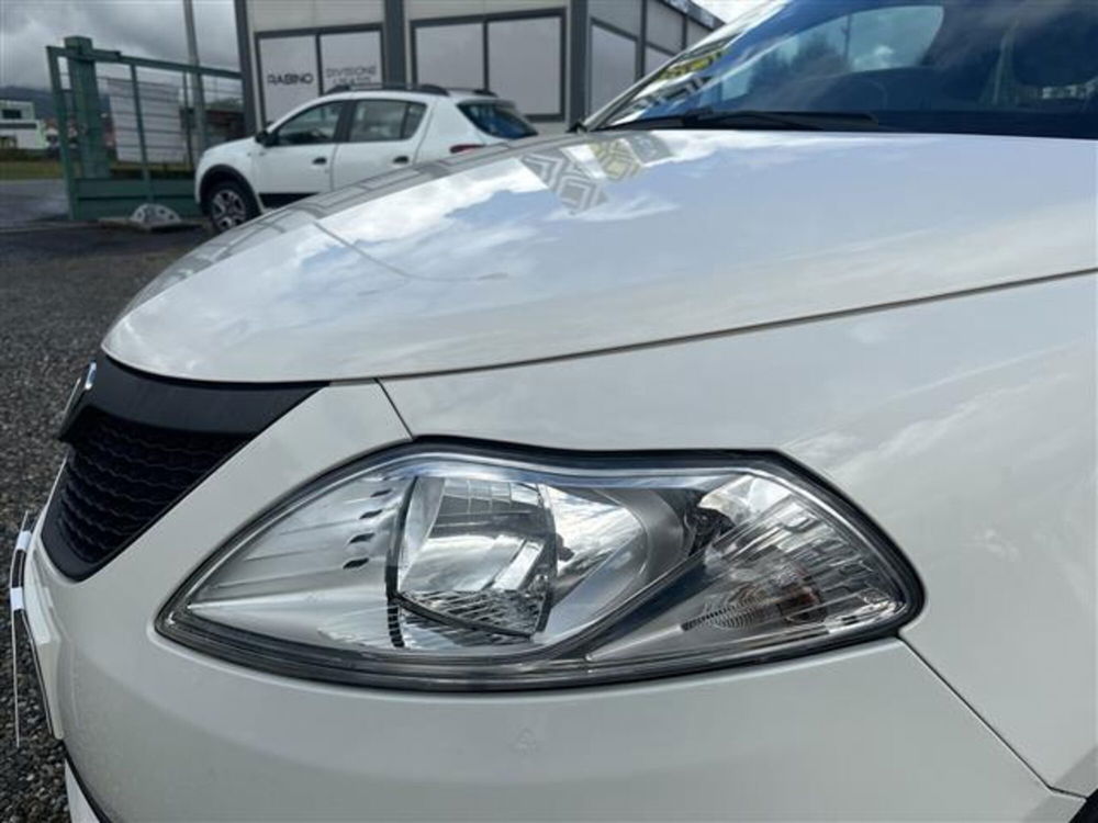 Lancia Ypsilon usata a Torino (11)