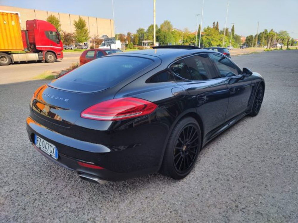 Porsche Panamera usata a Modena (5)