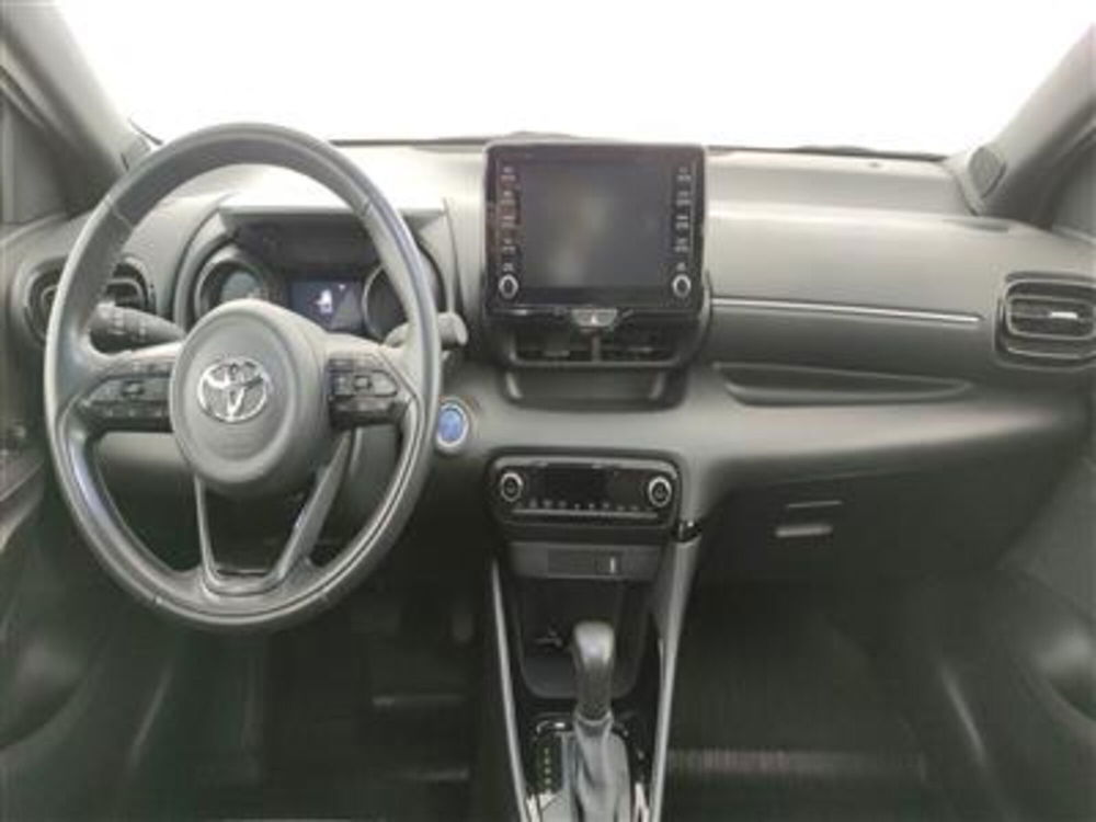 Toyota Yaris usata a Bari (14)