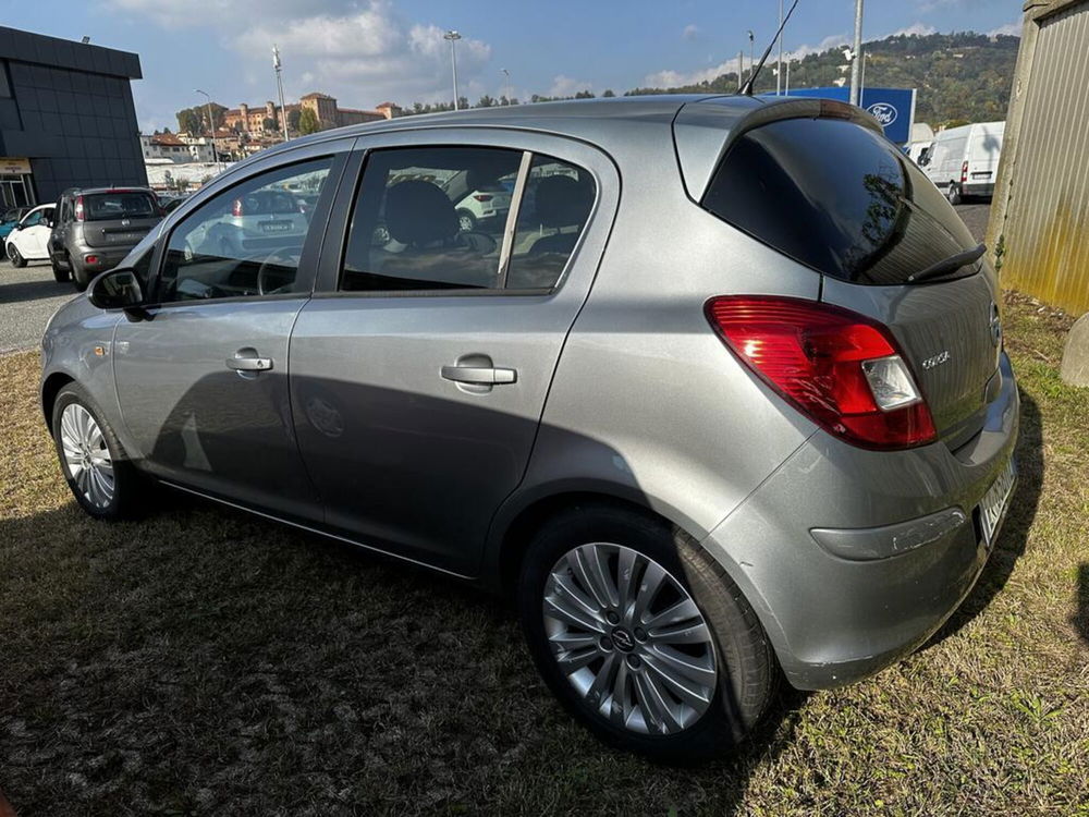 Opel Corsa usata a Torino (4)