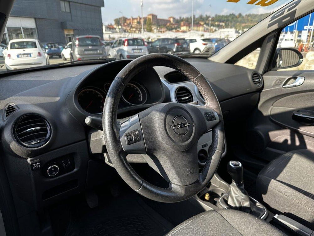 Opel Corsa usata a Torino (8)