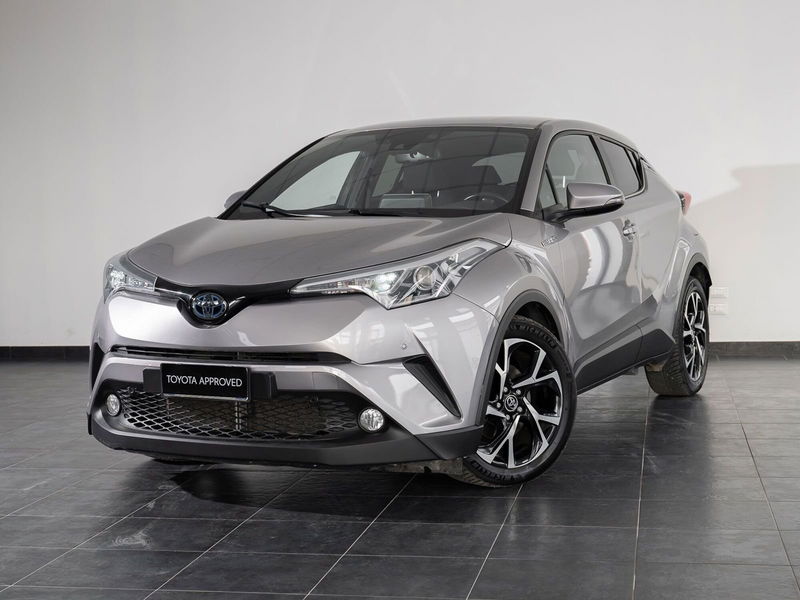 Toyota Toyota C-HR 1.8 Hybrid E-CVT Trend  del 2018 usata a San Severo