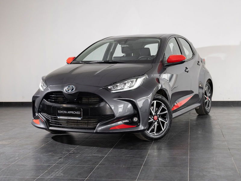 Toyota Yaris 1.5 Hybrid 5 porte Trend del 2023 usata a San Severo