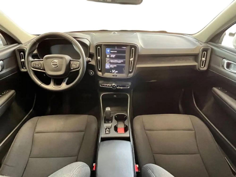 Volvo XC40 usata a Pescara (7)