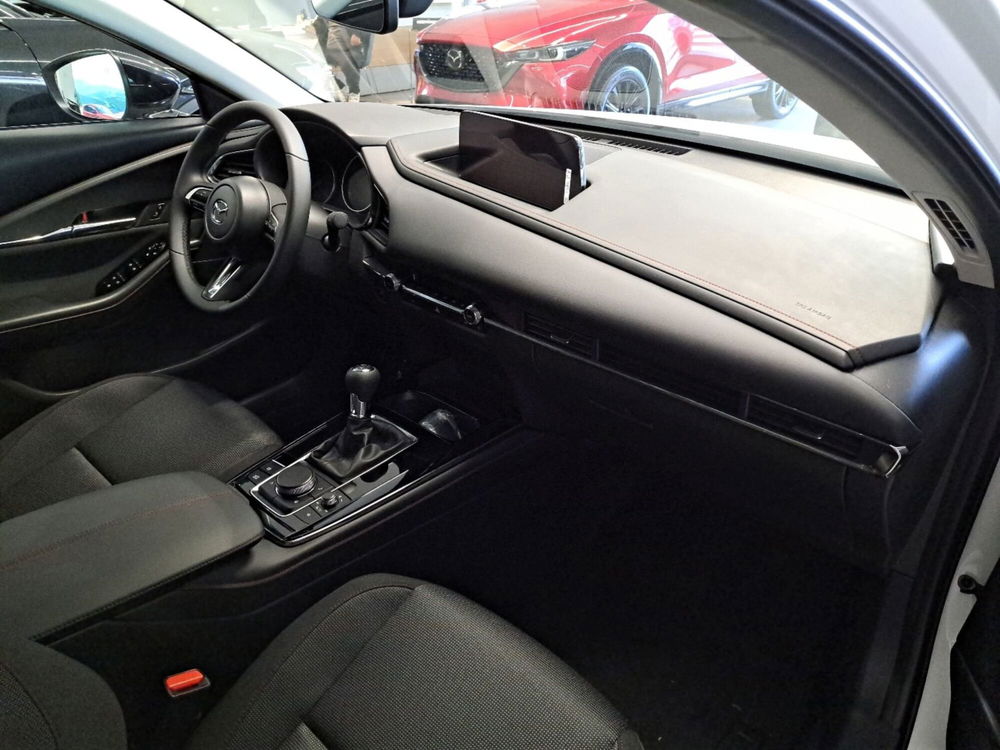 Mazda CX-30 nuova a Arezzo (10)